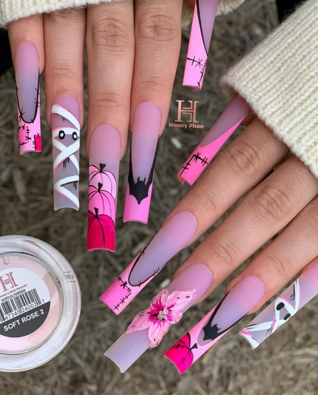 Ghoulishly Gorgeous: 25 EPIC Halloween Nail Ideas You’ll Love by Honey&nbsp;Phan!